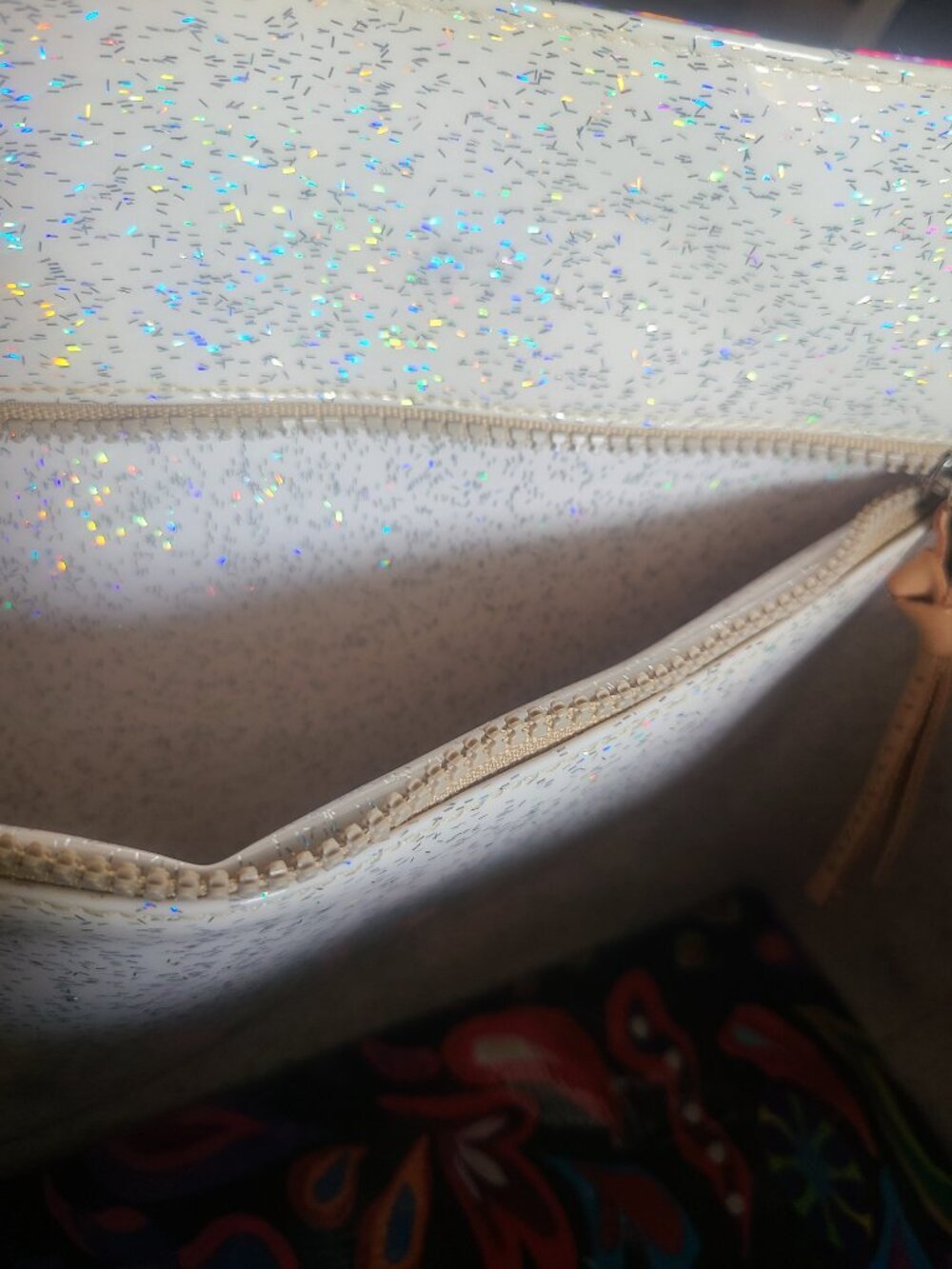Consuela Sophie Big Breezy Tote – Glitter Interior! - Picture 3 of 6